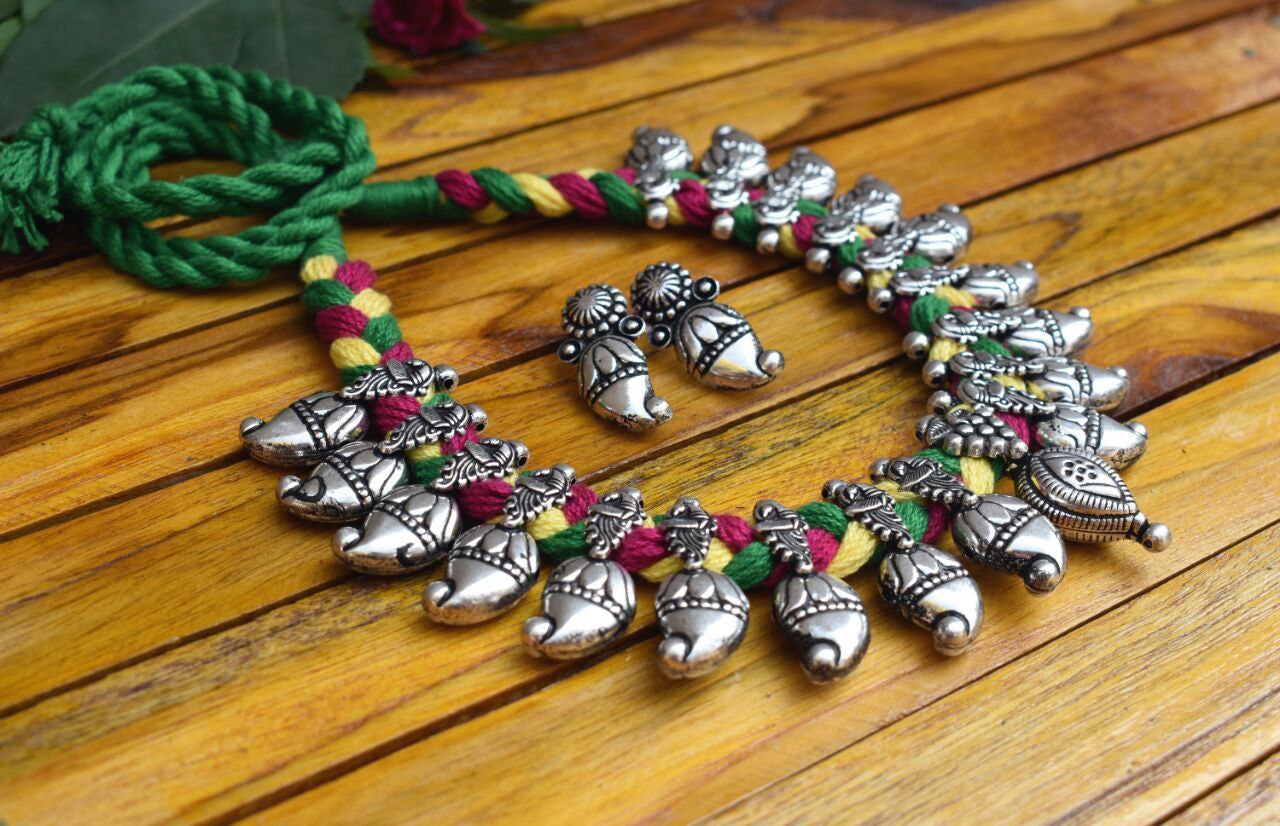 German Silver Necklace की यूनिक डिजाईन करवा चौथ को बना देगी स्पेशल