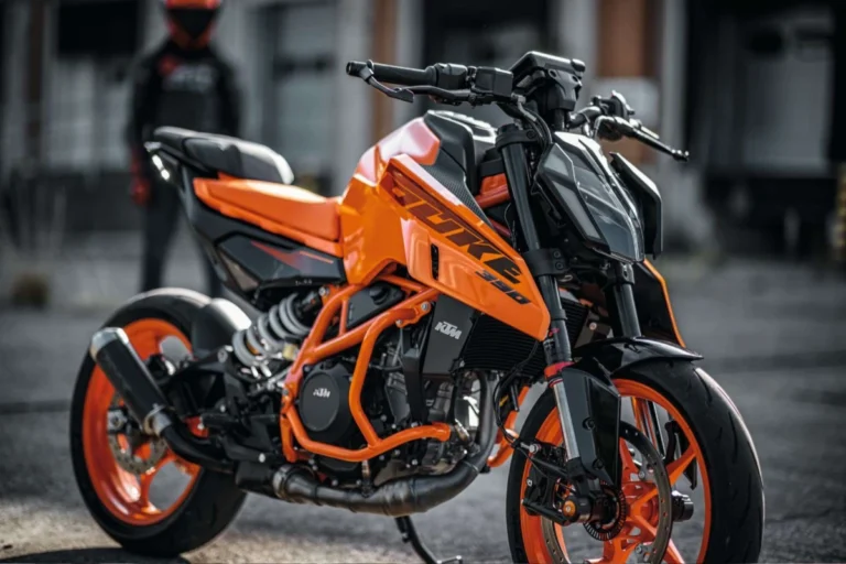 KTM Duke 390 bike में मिलेगा 50 kmpl का माइलेज और प्रीमियम लुक जाने कीमत और ब्रांडेड फीचर्स